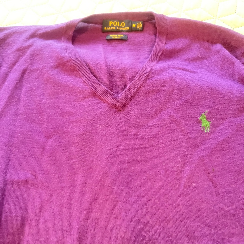Polo Pima Ralph Lauren Men's Purple V-Neck Sweater size medium fitted beautiful